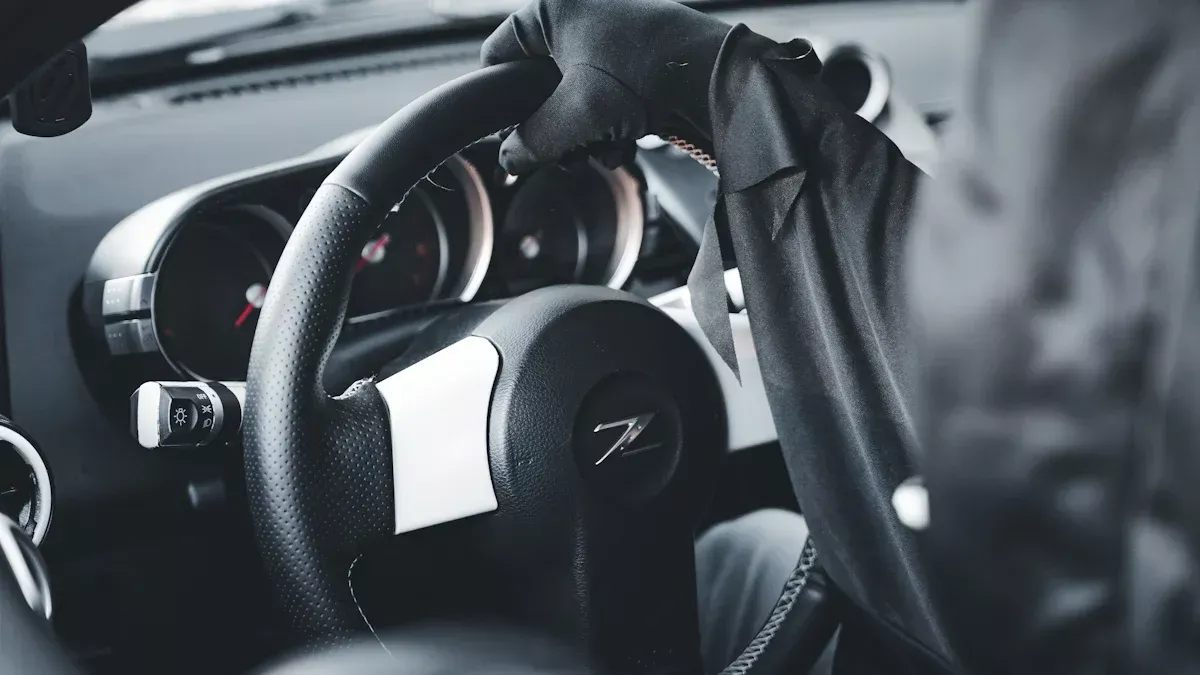 Tipos de controles manuales para conductores discapacitados