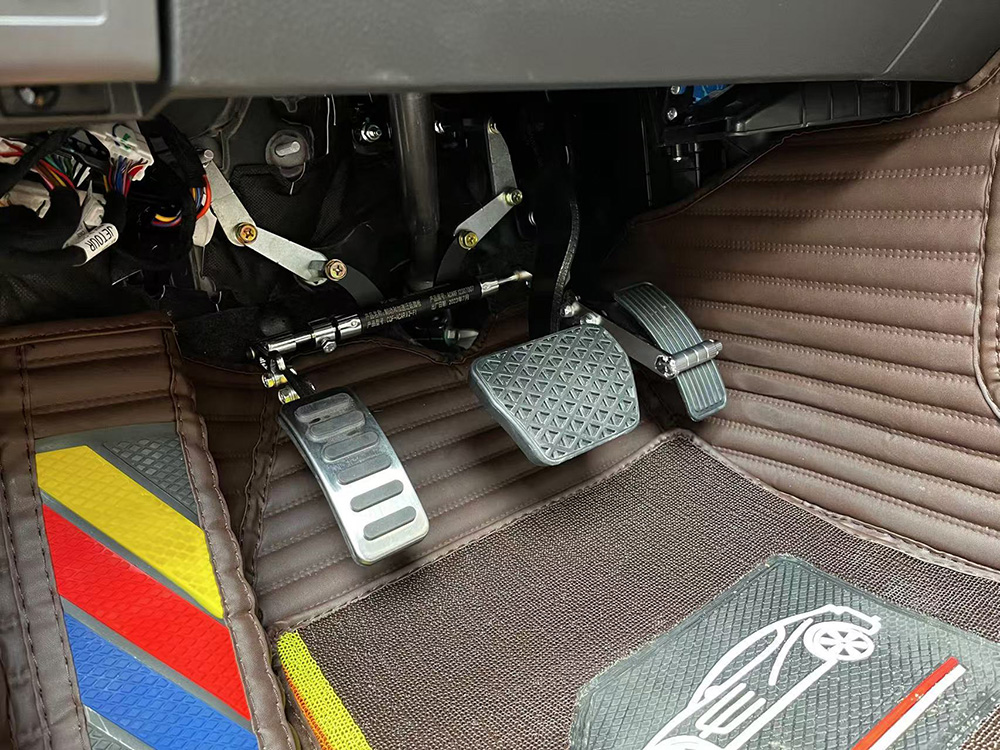 Controles de mano para automóviles