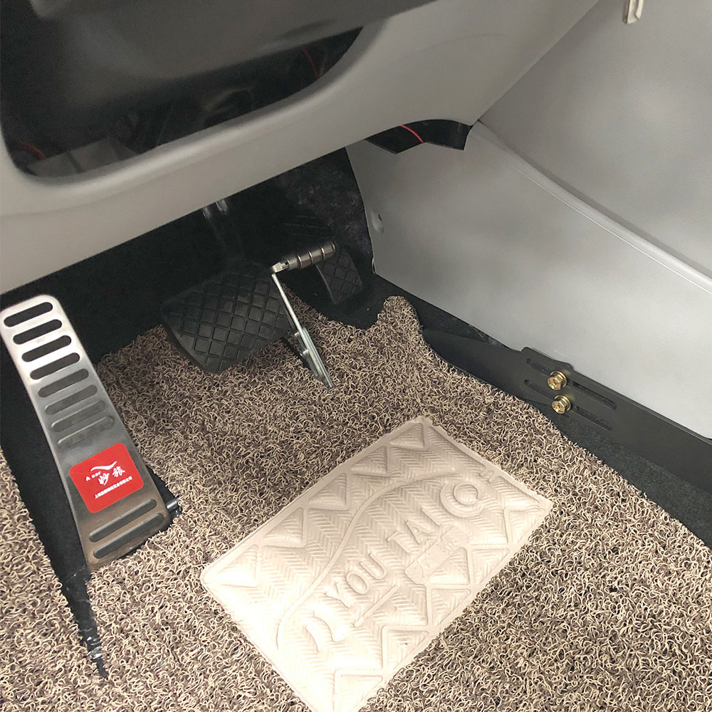 controles manuales para automóviles 